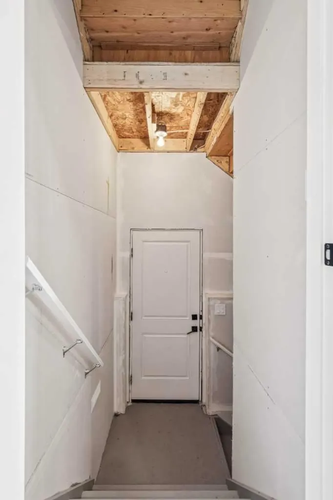 206 Sora Way SE Calgary AB T3S0V5