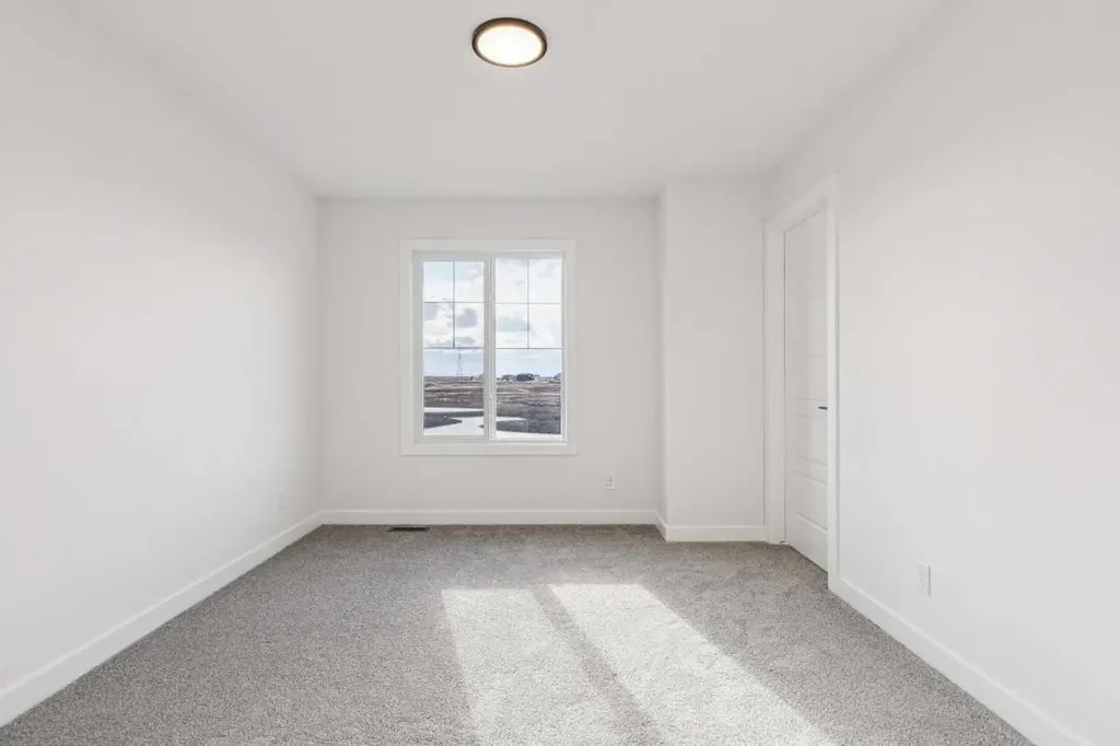 206 Sora Way SE Calgary AB T3S0V5