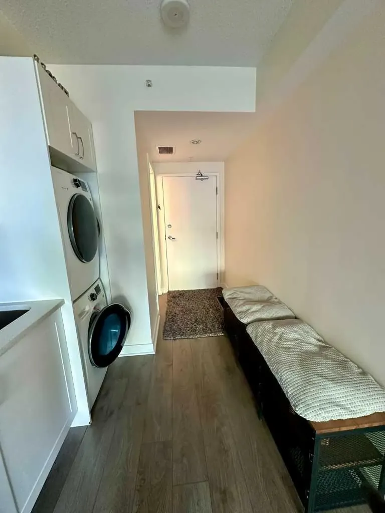10 Brentwood Common NW Calgary AB T2L 2J9