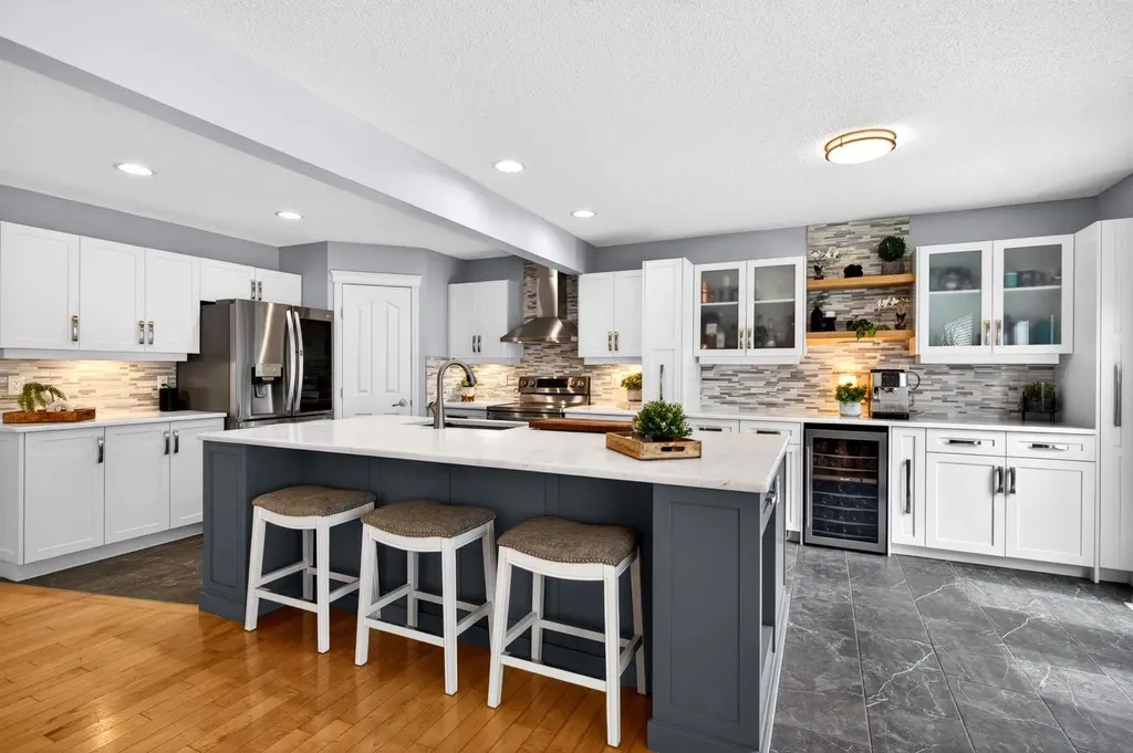 2063 Sagewood Rise SW Airdrie AB T4B 3N2