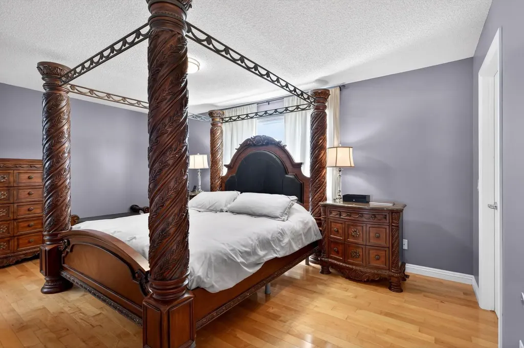 2063 Sagewood Rise SW Airdrie AB T4B 3N2
