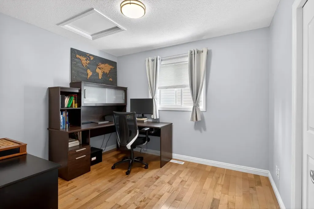 2063 Sagewood Rise SW Airdrie AB T4B 3N2