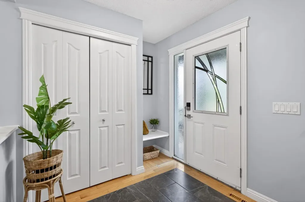 2063 Sagewood Rise SW Airdrie AB T4B 3N2