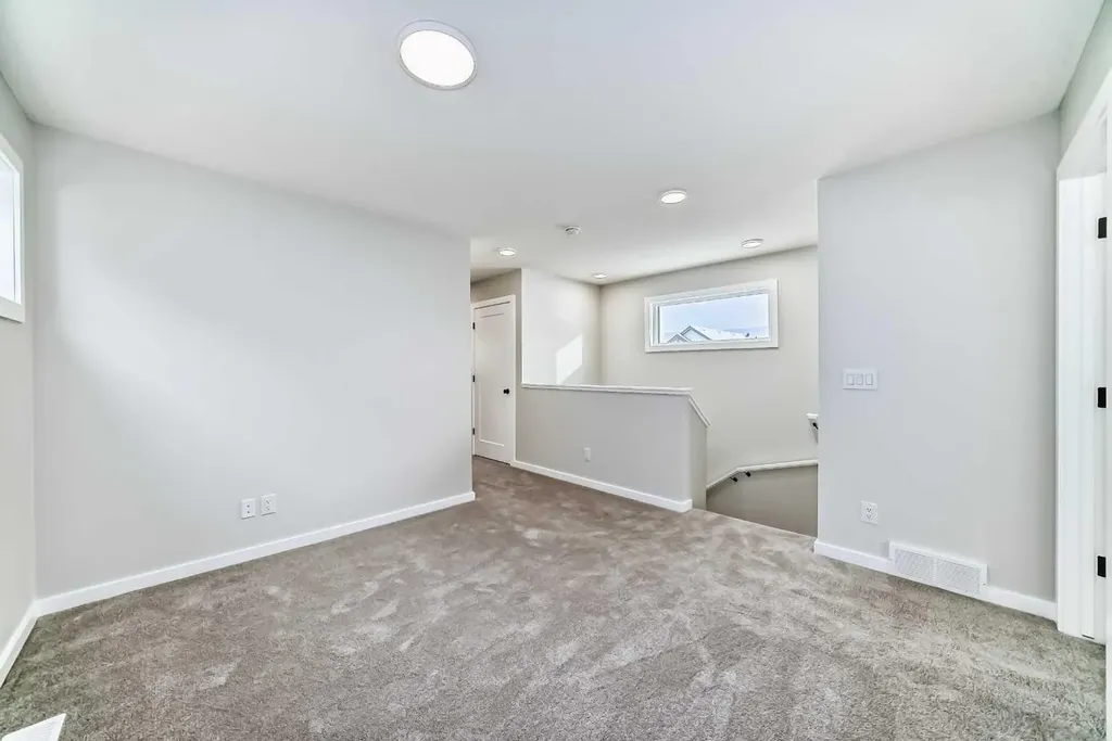 36 Savanna Place NE Calgary AB T3J 5P8