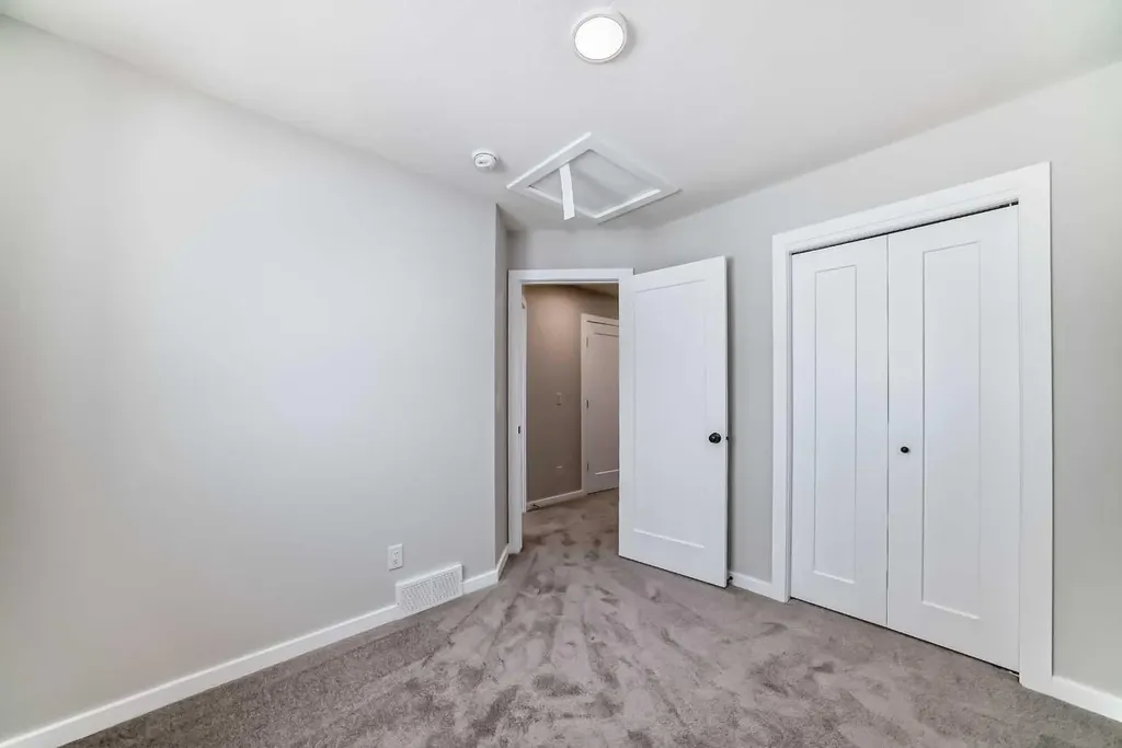 36 Savanna Place NE Calgary AB T3J 5P8