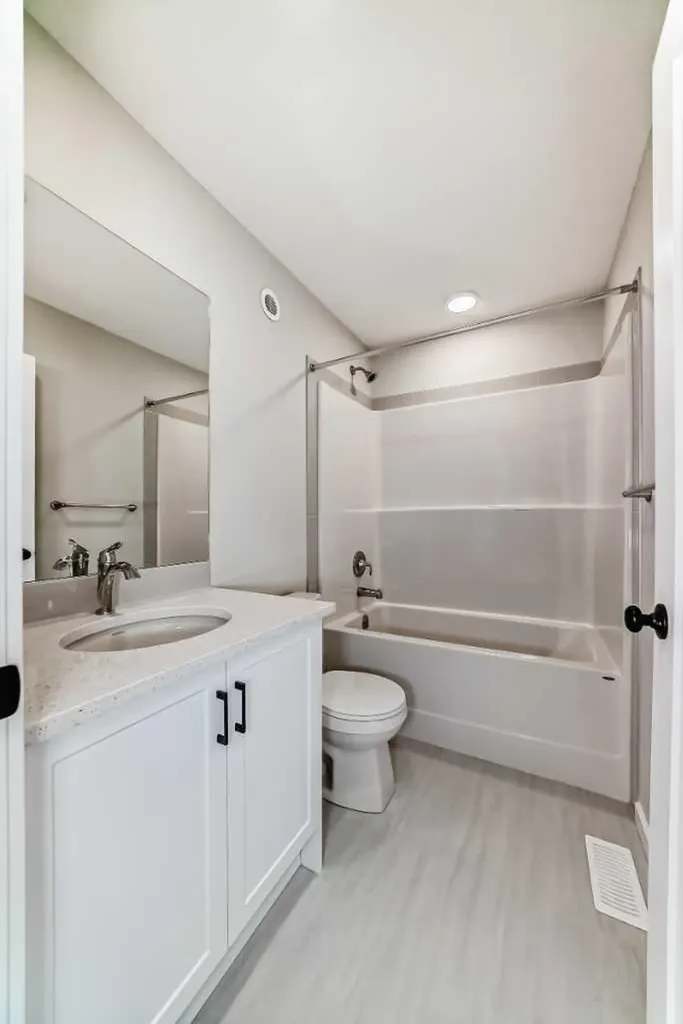 36 Savanna Place NE Calgary AB T3J 5P8