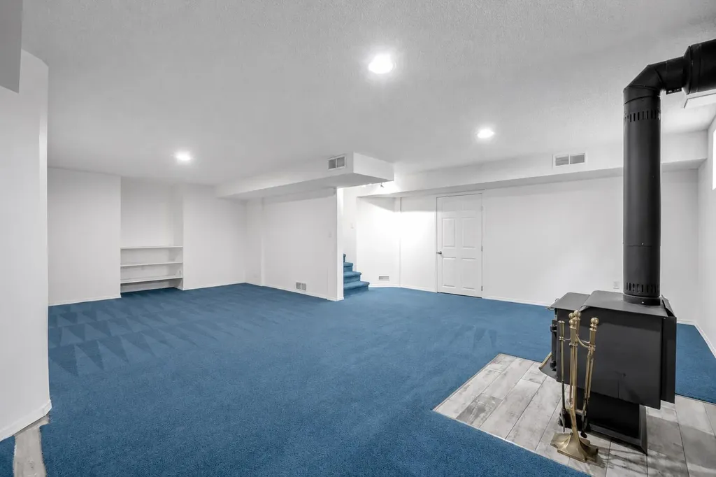 12 Chaparral Crescent SE Calgary AB T2X 3K7