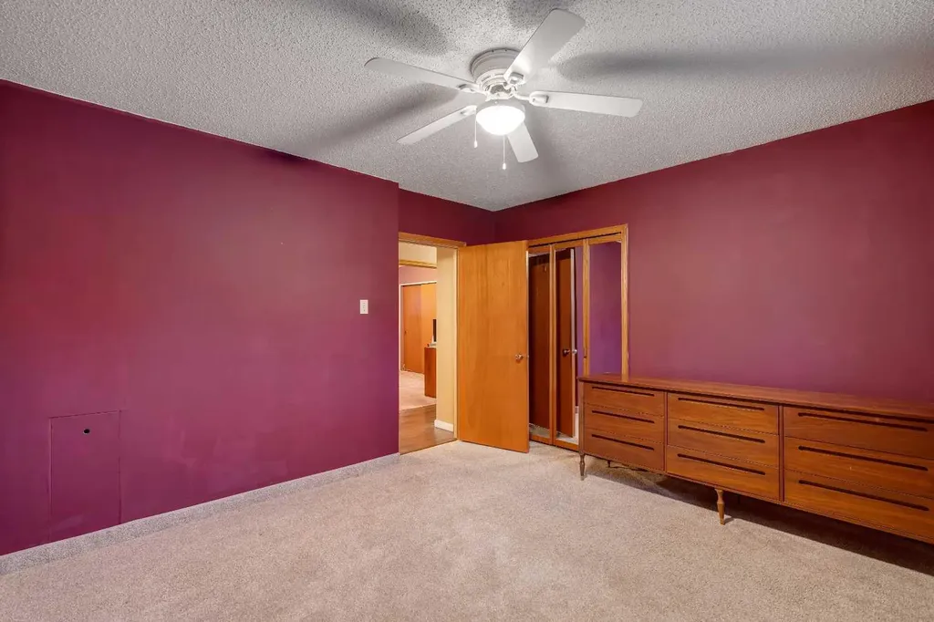 3027 Brentwood Boulevard NW Calgary AB T2L 1J6