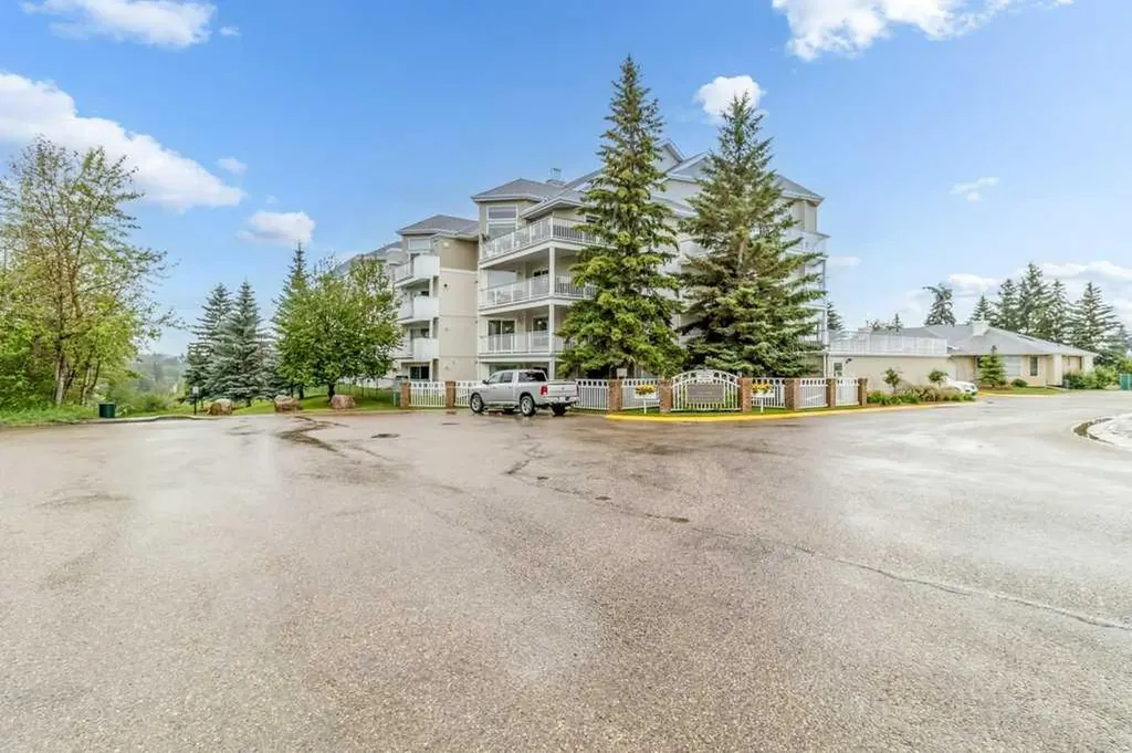 6118 53 Avenue Red Deer AB T4N 6P7