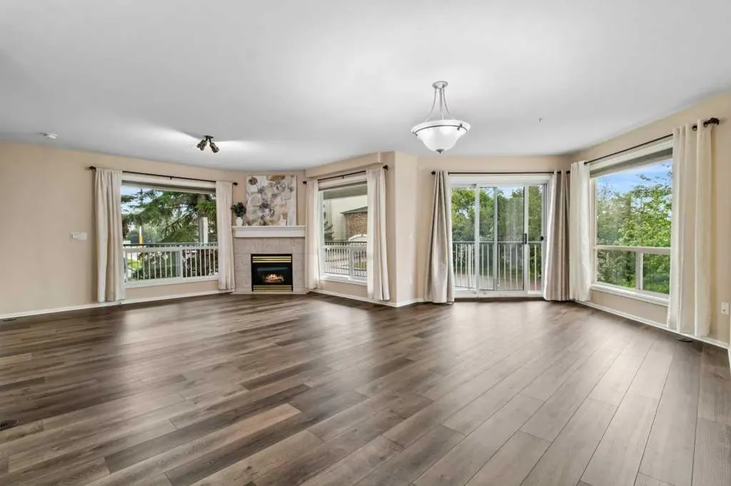6118 53 Avenue Red Deer AB T4N 6P7