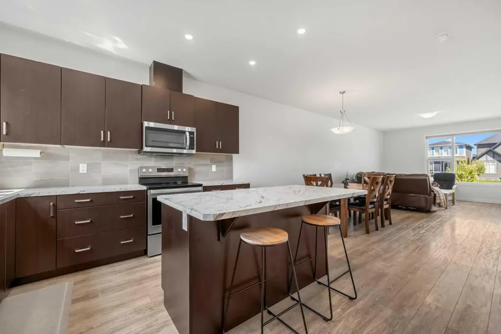 149 Belmont Boulevard SW Calgary AB T2X 4W2