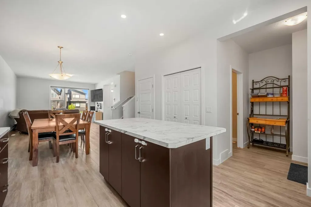 149 Belmont Boulevard SW Calgary AB T2X 4W2