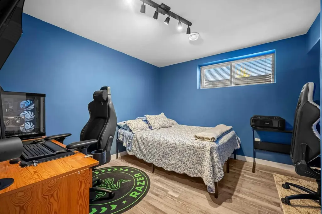 149 Belmont Boulevard SW Calgary AB T2X 4W2