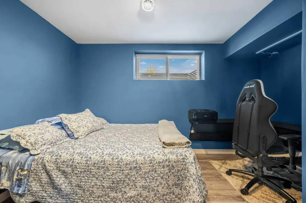 149 Belmont Boulevard SW Calgary AB T2X 4W2