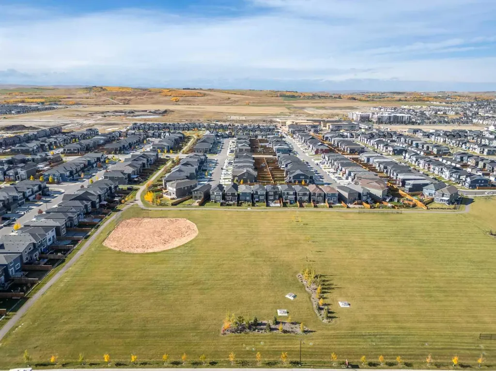 149 Belmont Boulevard SW Calgary AB T2X 4W2
