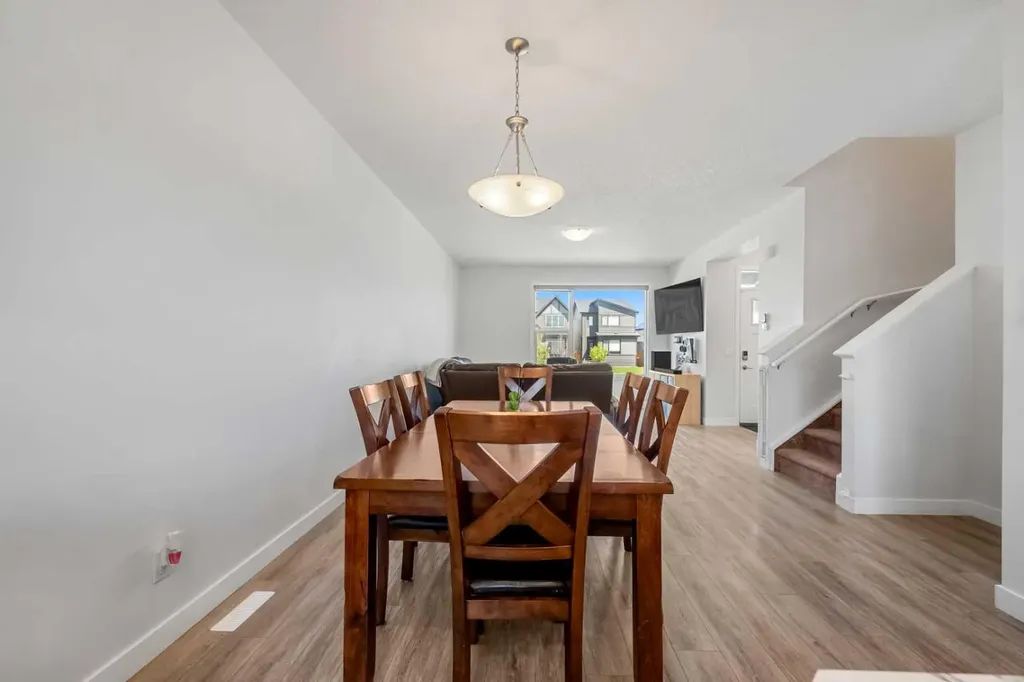 149 Belmont Boulevard SW Calgary AB T2X 4W2