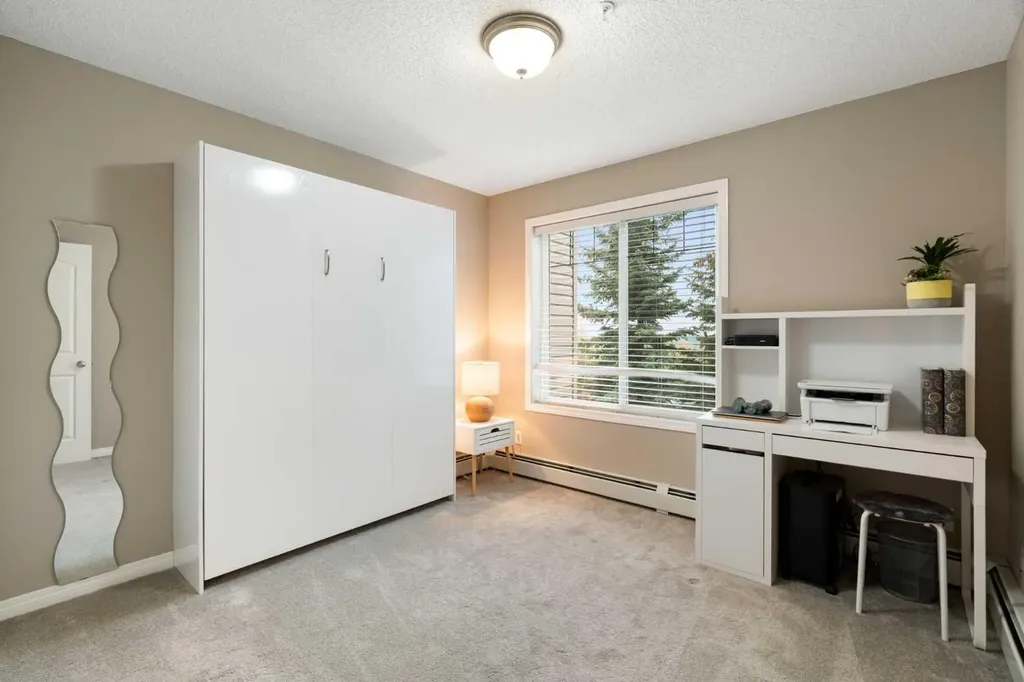 369 Rocky Vista Park NW Calgary AB T3G 5K7