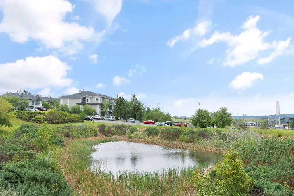 369 Rocky Vista Park NW Calgary AB T3G 5K7