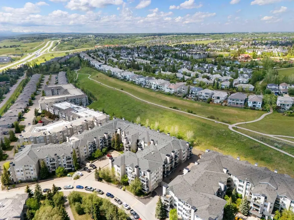 369 Rocky Vista Park NW Calgary AB T3G 5K7