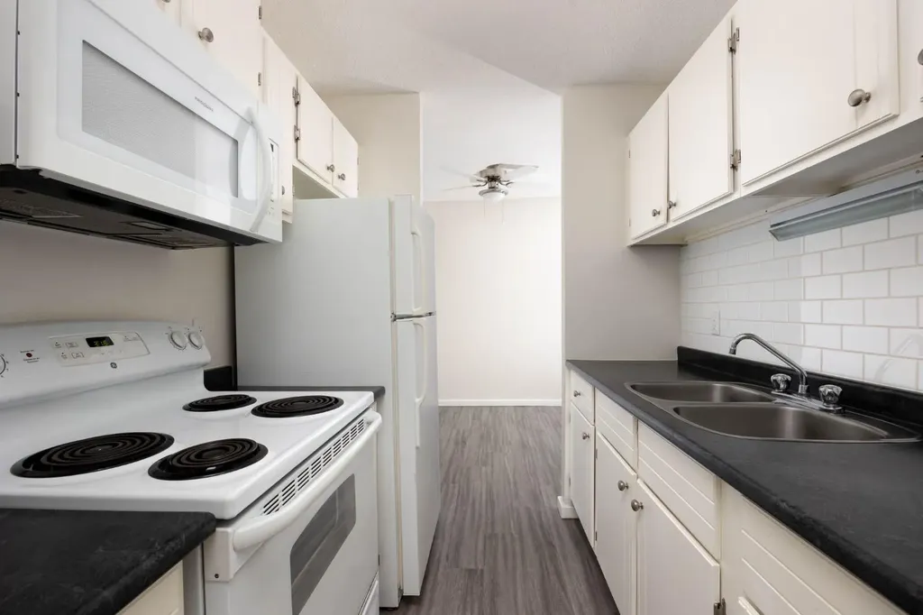 11721 Macdonald Drive Fort Mcmurray AB T9H4H1