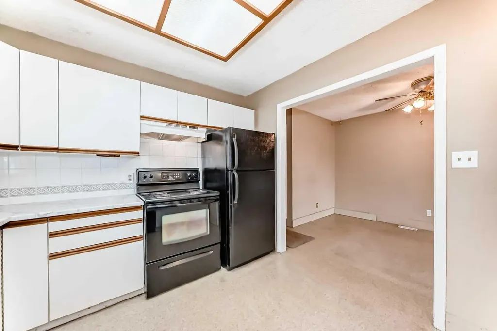 112 Albert Street SE Airdrie AB T4B 0R5