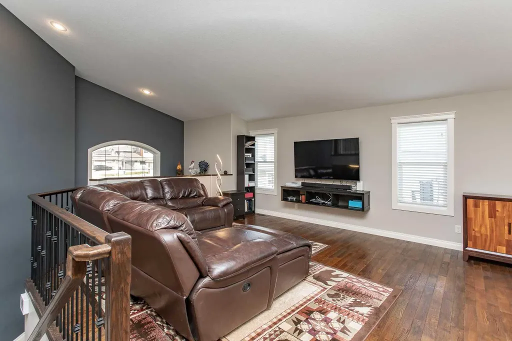 101 Coachman Way Blackfalds AB T4M 0B4