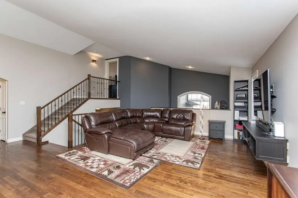 101 Coachman Way Blackfalds AB T4M 0B4