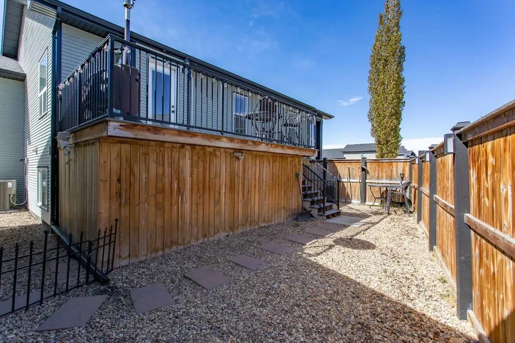 101 Coachman Way Blackfalds AB T4M 0B4