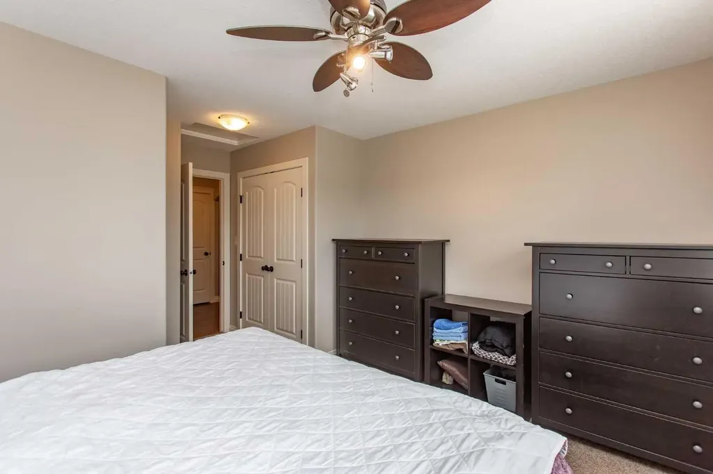 101 Coachman Way Blackfalds AB T4M 0B4