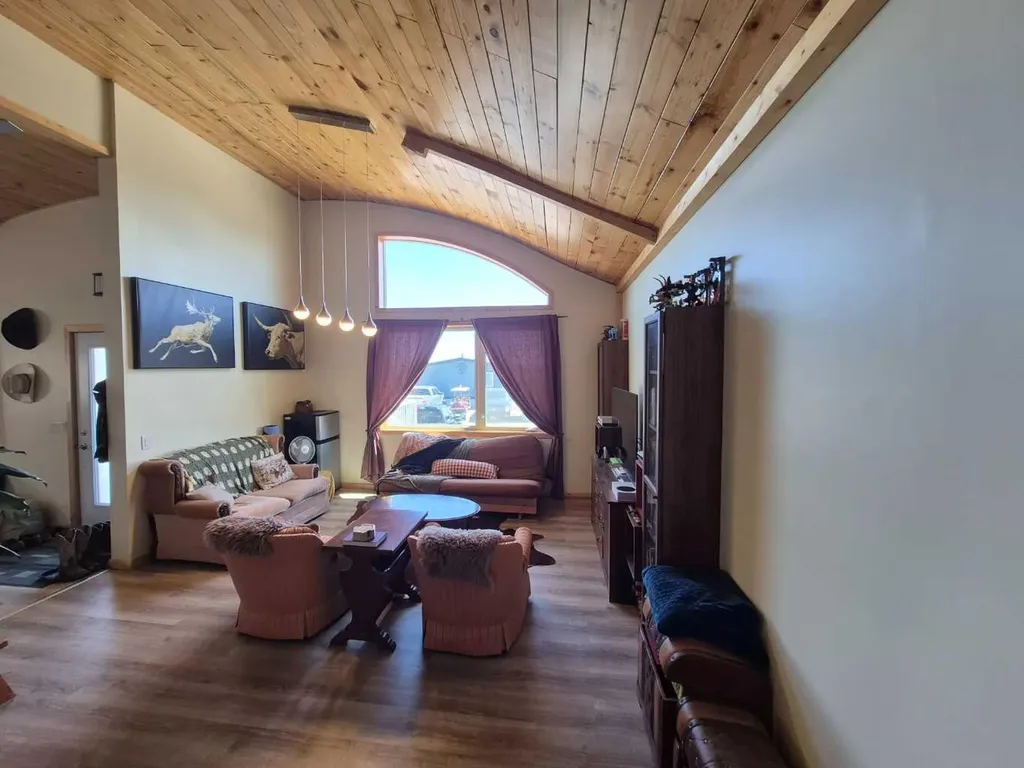 25054 South Pine Lake Road Rural Red Deer County AB T0M1R0
