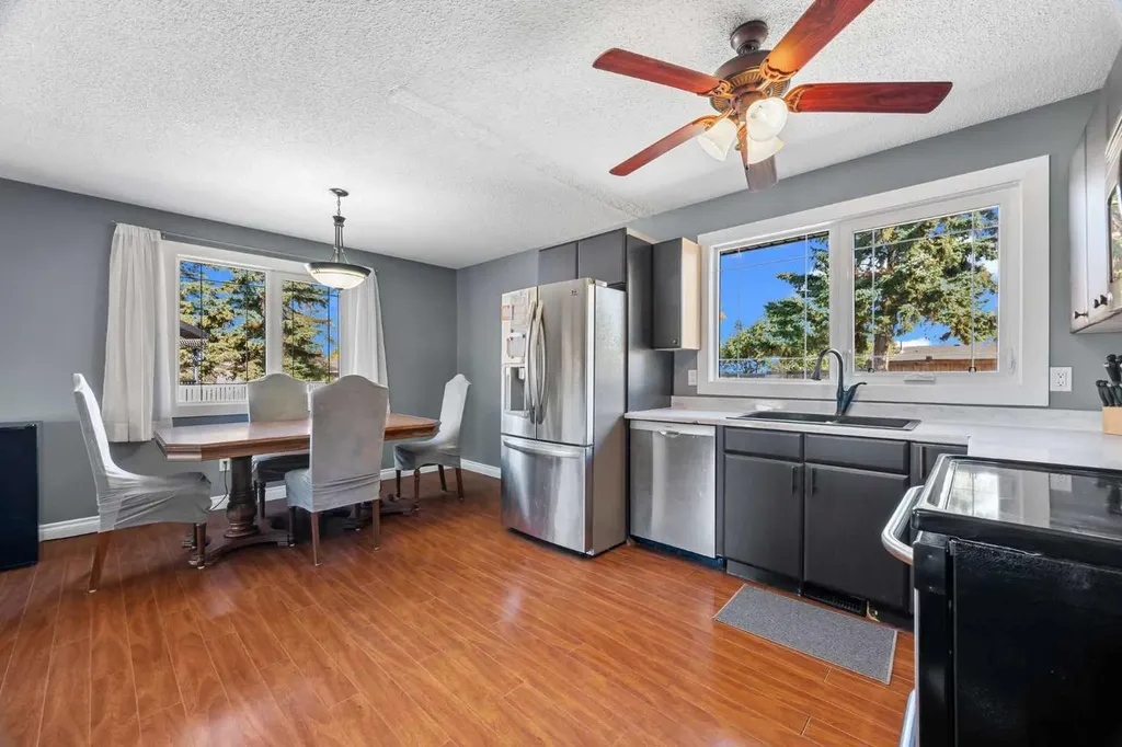 3313 53 Avenue Lloydminster AB T9V 1H1