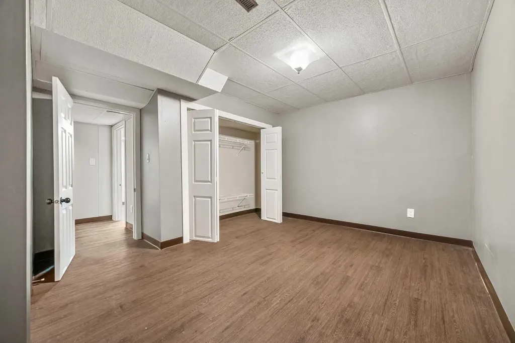 3313 53 Avenue Lloydminster AB T9V 1H1