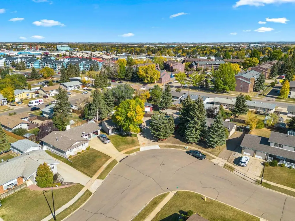 3313 53 Avenue Lloydminster AB T9V 1H1