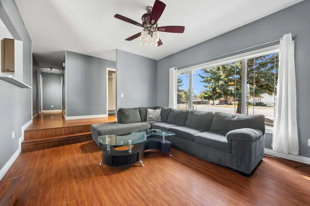 3313 53 Avenue Lloydminster AB T9V 1H1
