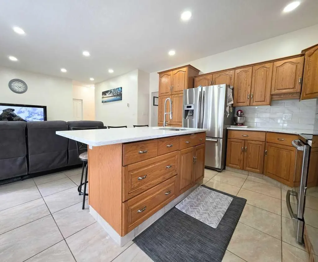 301 3 Avenue NE Slave Lake AB T0G 2A2