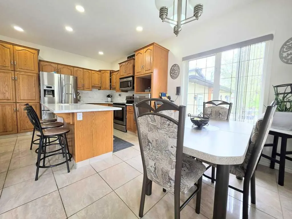 301 3 Avenue NE Slave Lake AB T0G 2A2