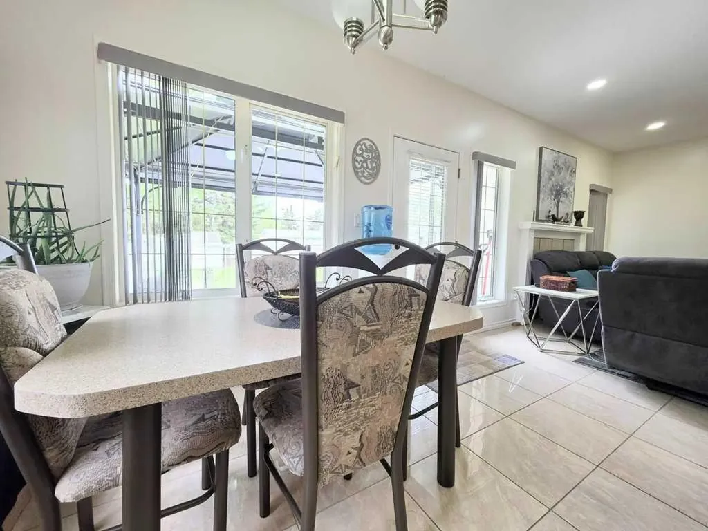 301 3 Avenue NE Slave Lake AB T0G 2A2