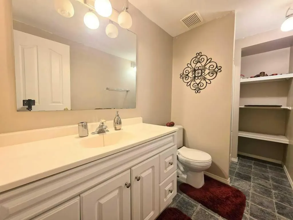 301 3 Avenue NE Slave Lake AB T0G 2A2