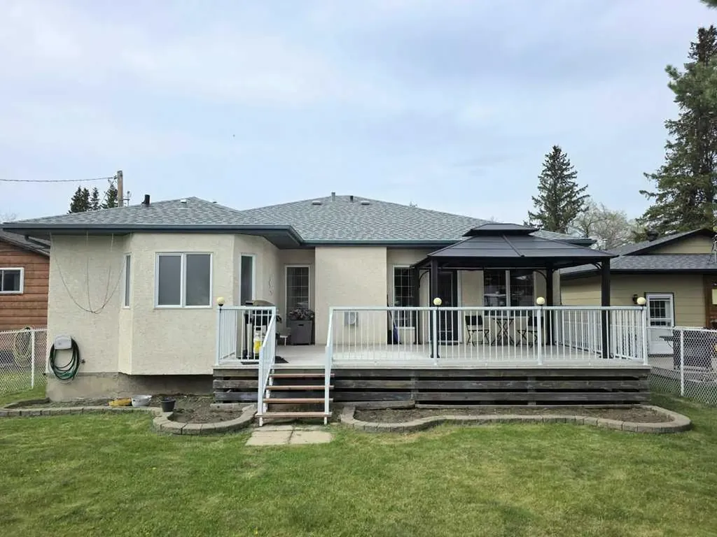 301 3 Avenue NE Slave Lake AB T0G 2A2