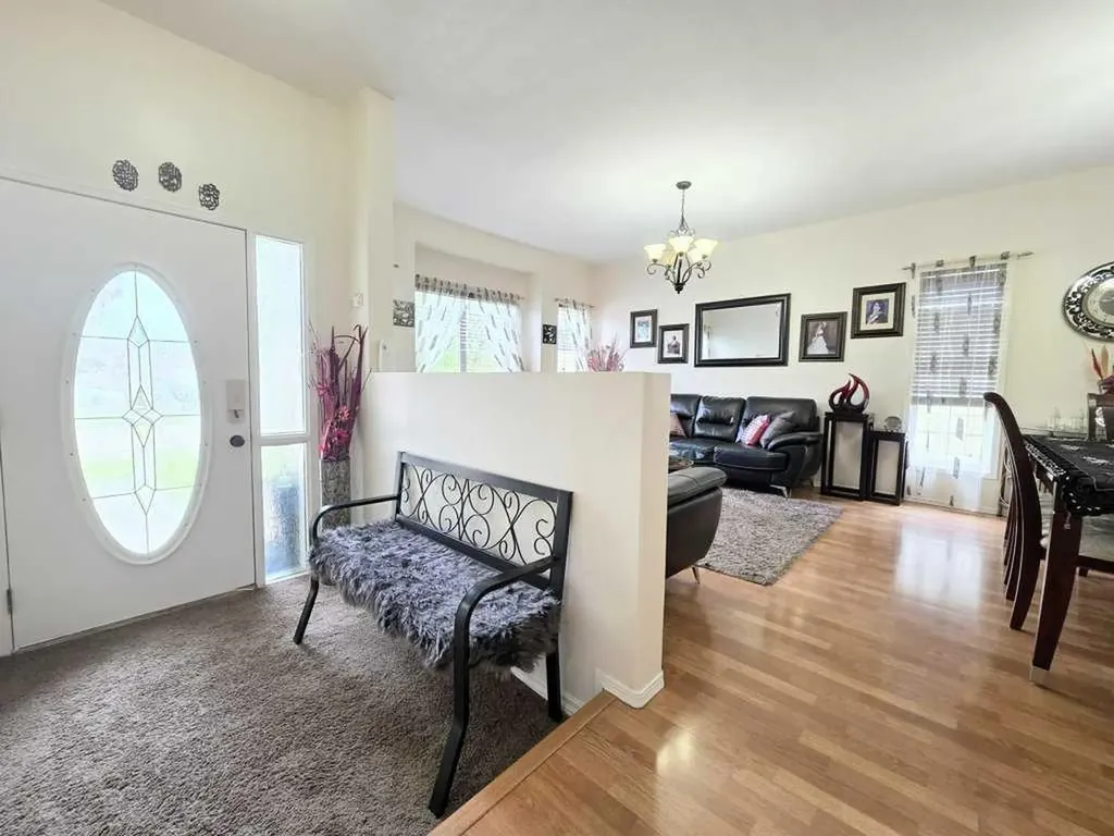 301 3 Avenue NE Slave Lake AB T0G 2A2