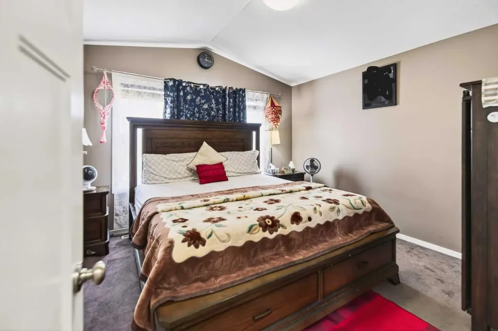 50 Trimble Close Red Deer AB T4P0N6