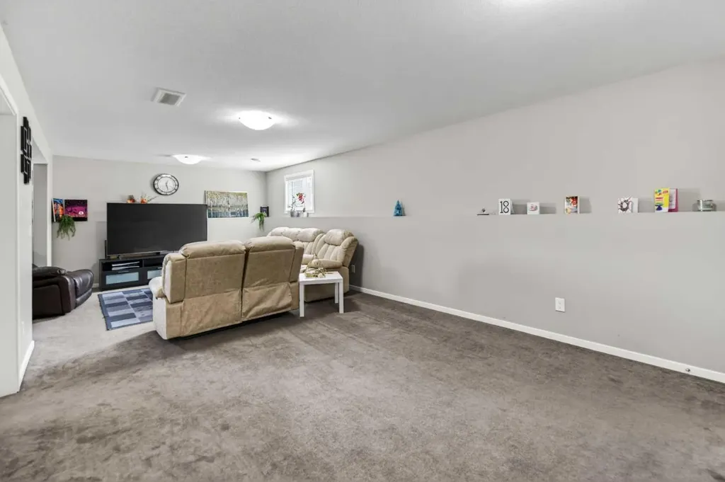 50 Trimble Close Red Deer AB T4P0N6