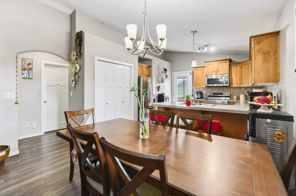 50 Trimble Close Red Deer AB T4P0N6