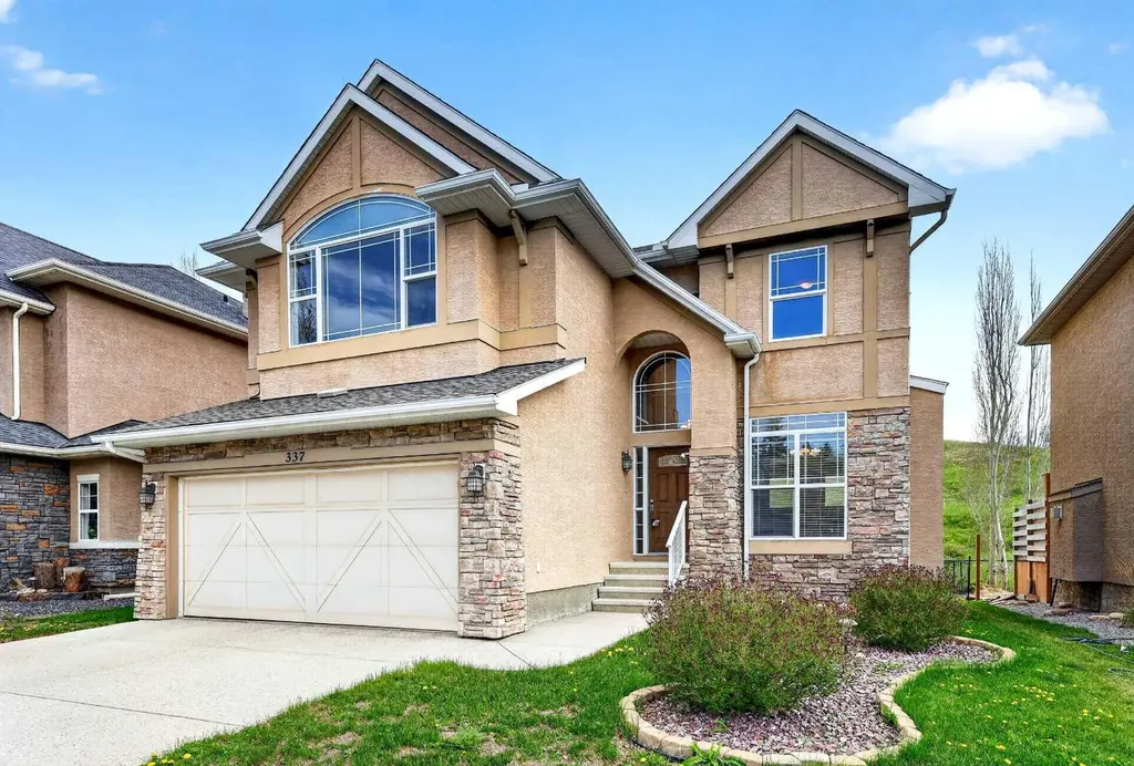 337 Discovery Ridge Boulevard SW Calgary AB T3H 5T6