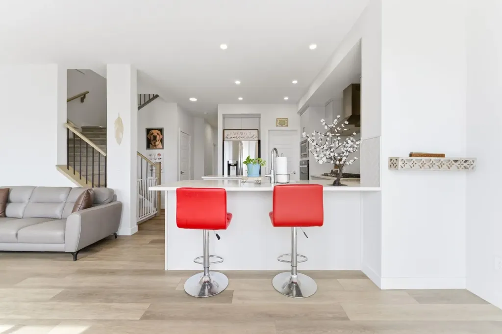 936 Langholm Drive SE Airdrie AB T4A 3R2