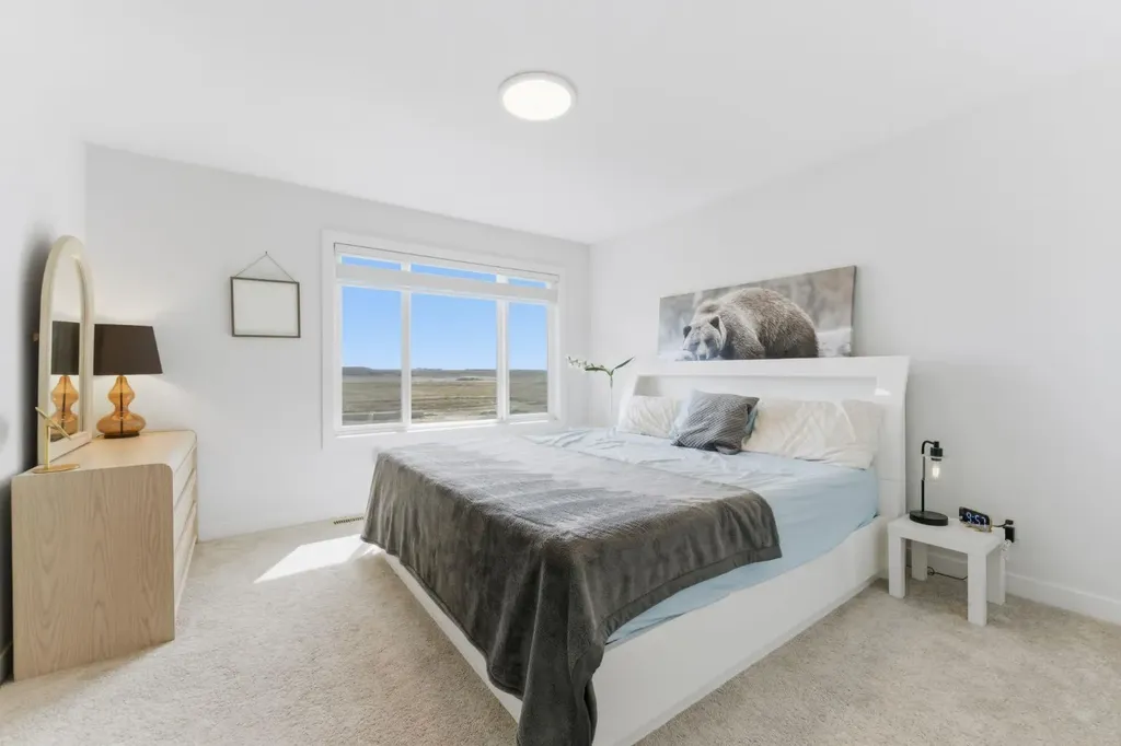 936 Langholm Drive SE Airdrie AB T4A 3R2