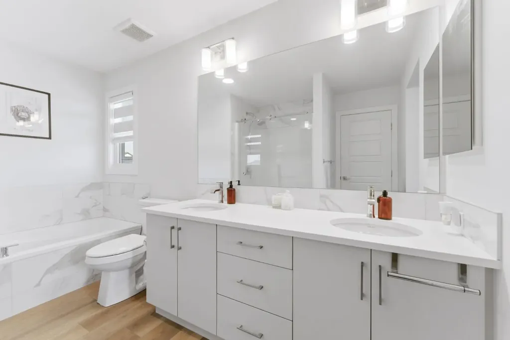 936 Langholm Drive SE Airdrie AB T4A 3R2