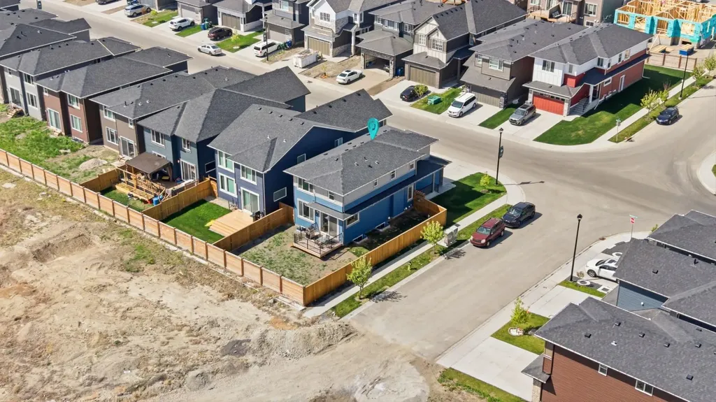 936 Langholm Drive SE Airdrie AB T4A 3R2