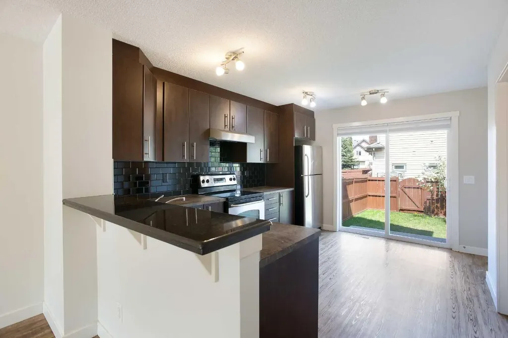 2445 Kingsland Road SE Airdrie AB T4B 0B5