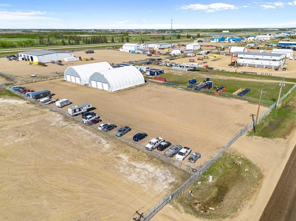 58 Willoughby Street Blackfoot AB T9V 1C7